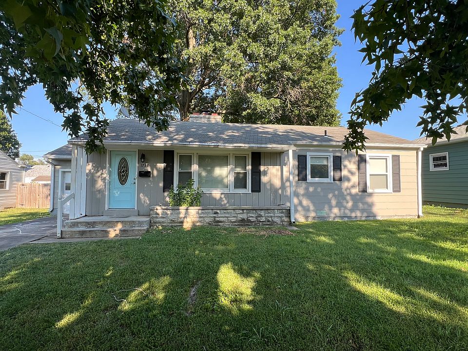 Cute cottage in the Delaware Neighborhood, close to Mercy.