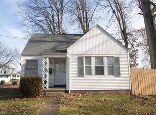 2322 Saint Elmo Ave NE, Canton, OH