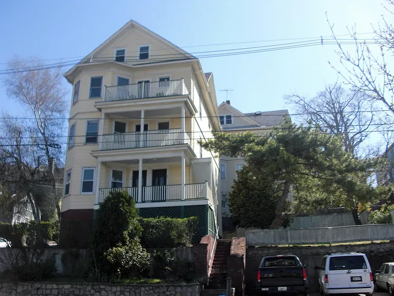 48 Pratt St #1 — Photo 2