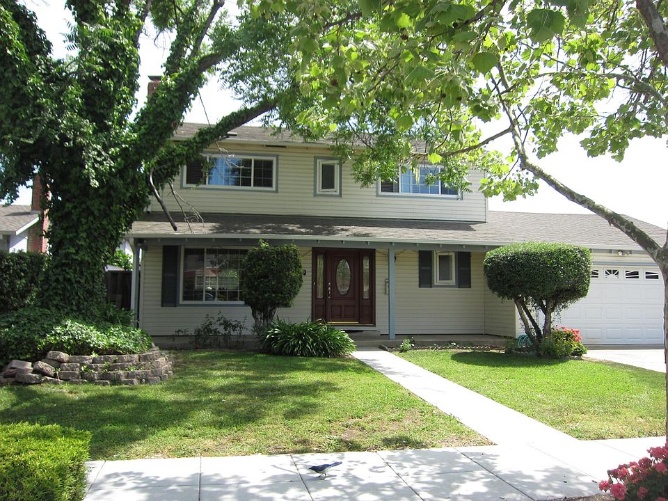 1st image of 2780 Longford Dr
