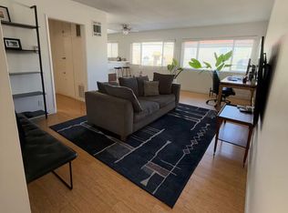 1722 Brockton Ave APT 10, Los Angeles, CA 90025