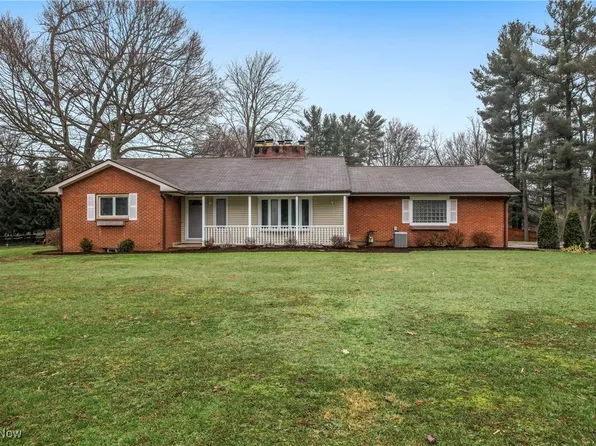 635 Quarry Ln NE, Warren, OH 44483