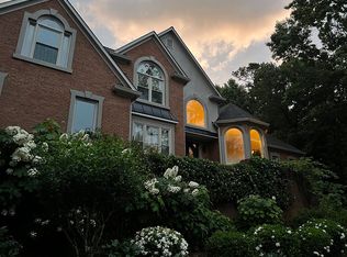 326 William Falls Dr, Canton, GA 30114