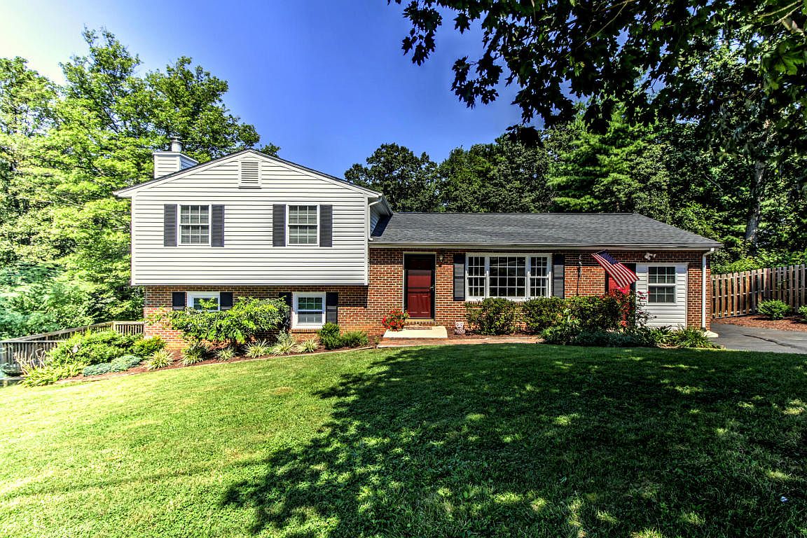 420 Hunters Trl, Troutville, VA 24175 Zillow