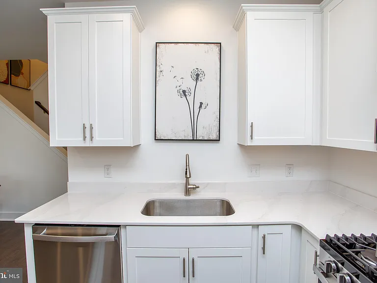 233 Lewis Fisher Dr #ST — Photo 10