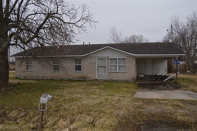 2nd image of 820 Jen Ln