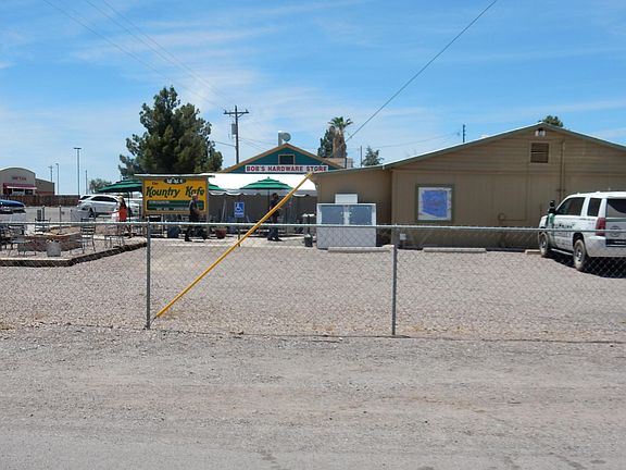 3rd image of 10400 N Highway 191