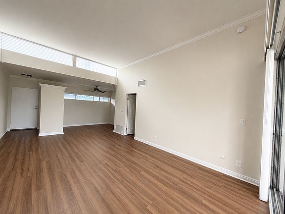 5th image of 5038 Hazeltine Ave #Dc4d43169