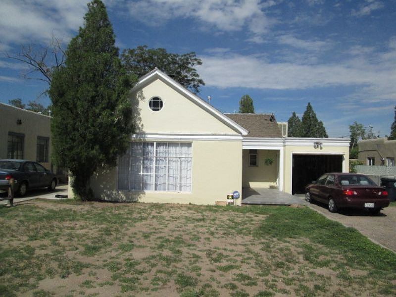 1st image of 503 Carlisle Blvd SE