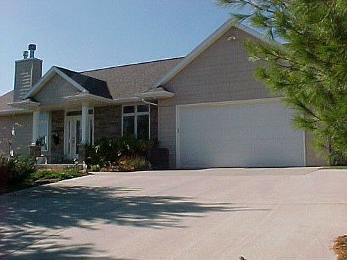 3rd image of N2839 Hillcrest Dr