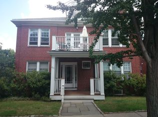 281 Mason Ter #1, Brookline, MA 02446