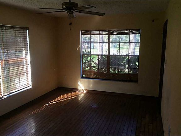 5th image of 2613 El Portal Ave