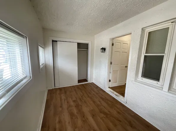 2564 N Hubbard St, Milwaukee, WI 53212