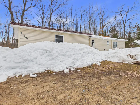 11468 Sherwood Dr, Frederic, MI 49733