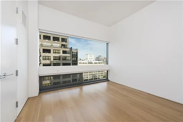 Rented by RELO REDAC INC. | media 18