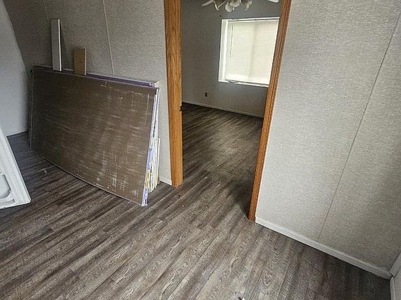 3rd image of 300 W STANLEY STREET