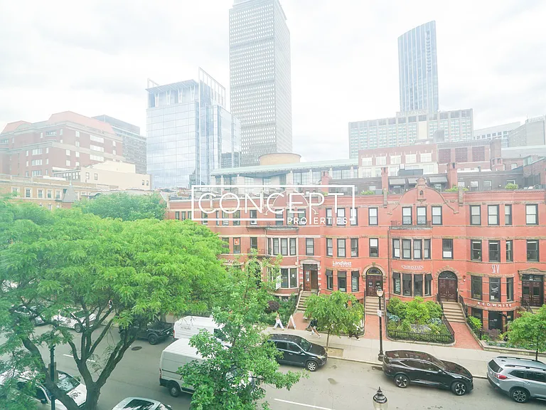 287 Newbury St — Photo 15