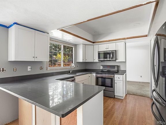5th image of 7123 S Lewis Court