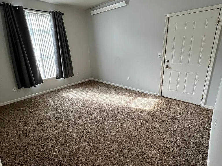 1920 Monte Vista Dr — Photo 13