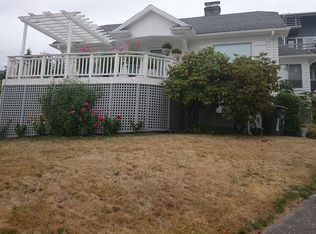 6910 Heights Pl SW, Seattle, WA 98136