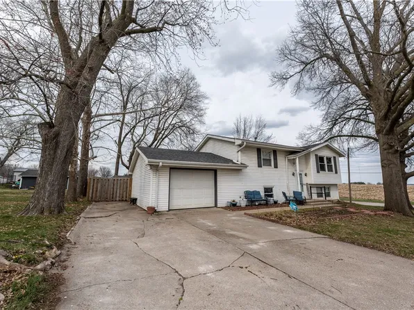 201 W Larson St, Knoxville, IA 50138