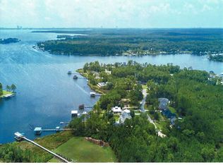 8905 Bay Point Dr, Elberta, AL 36530