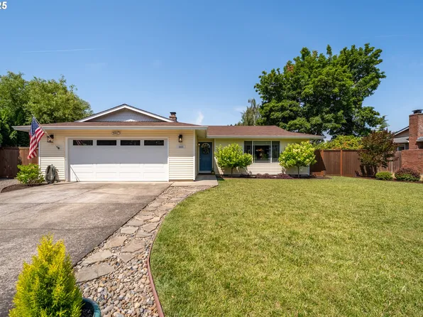 1025 S Grant St, Canby, OR 97013