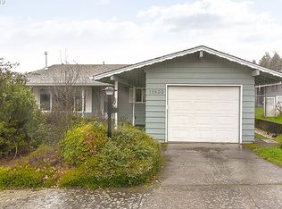 11830 SW King George Dr, King City, OR 97224