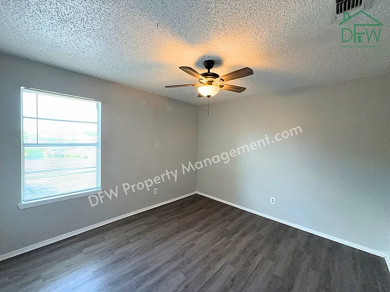 219 Fry St #12 — Photo 10