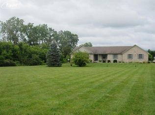 7216 N Webster Rd, Mount Morris, MI 48458