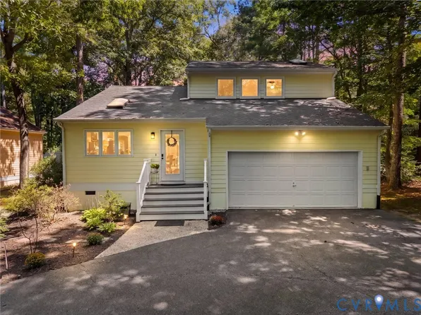 5805 Bayport Landing Ct, Midlothian, VA 23112