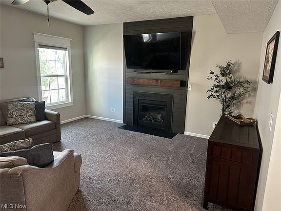 5th image of 3191 Seneca Dr