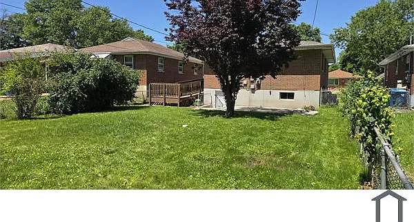 4446 Eminence Ave — Photo 3