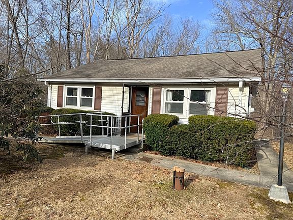 2nd image of 108 Southbridge Rd