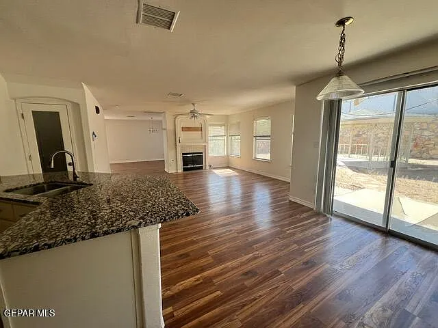 7105 Tierra Roja St — Photo 14