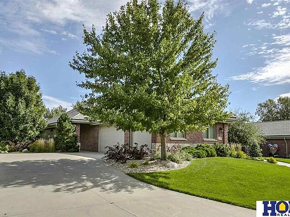 3rd image of 4130 Thorn Ct