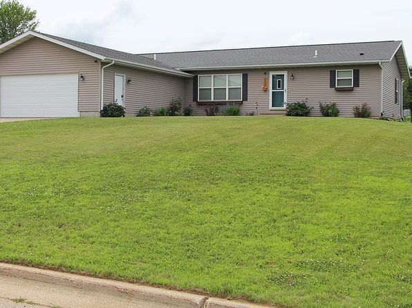 2505 Meadow View Dr