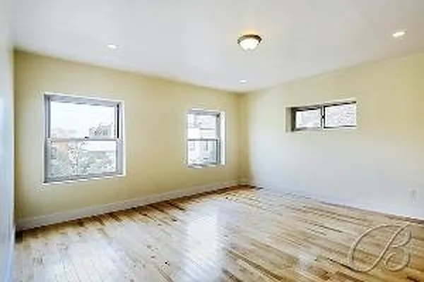 Rented by Corcoran | media 32