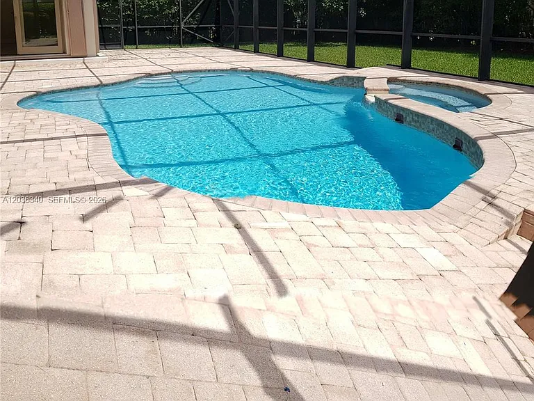 405 Sabal Way — Photo 21