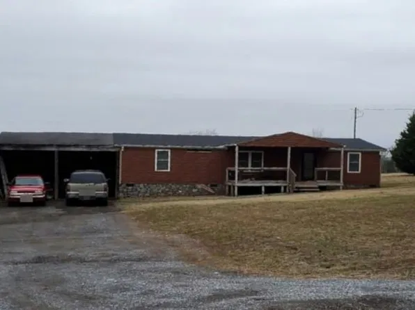 2270 Terrace View Rd, Forest, VA 24551