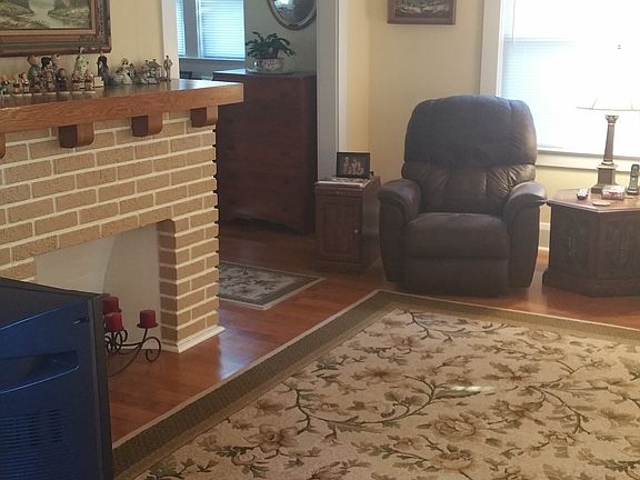 open living room floor plan