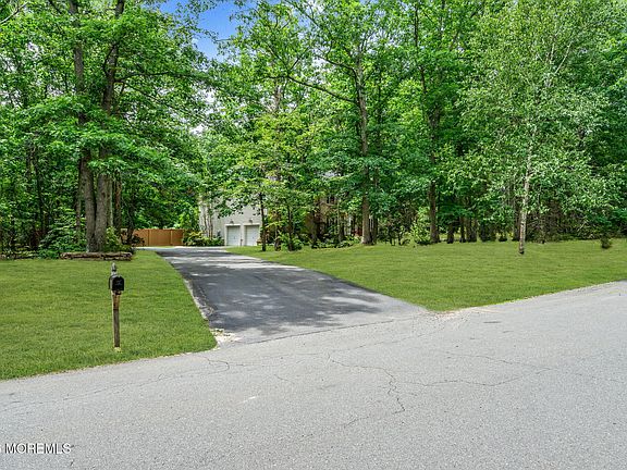 5th image of 77 Savannah Road