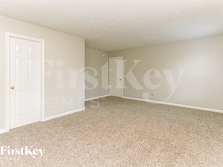 5313 Waterton Lakes Dr — Photo 8