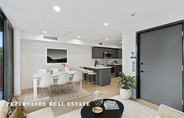 Rented by Peter Ashe | media 1