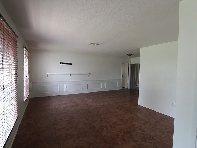 5565 Baffin Cir — Photo 26
