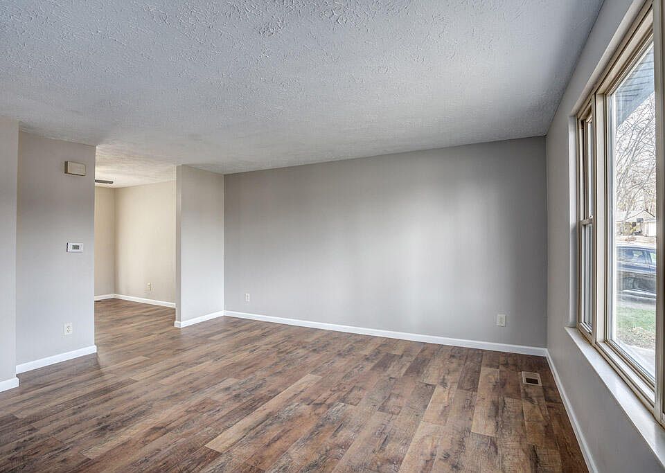 3101 Featherstone Dr, Burlington, KY 41005 Zillow