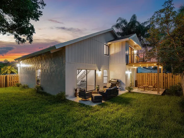 15764 SW 8th Avenue, Delray Beach, FL 33444