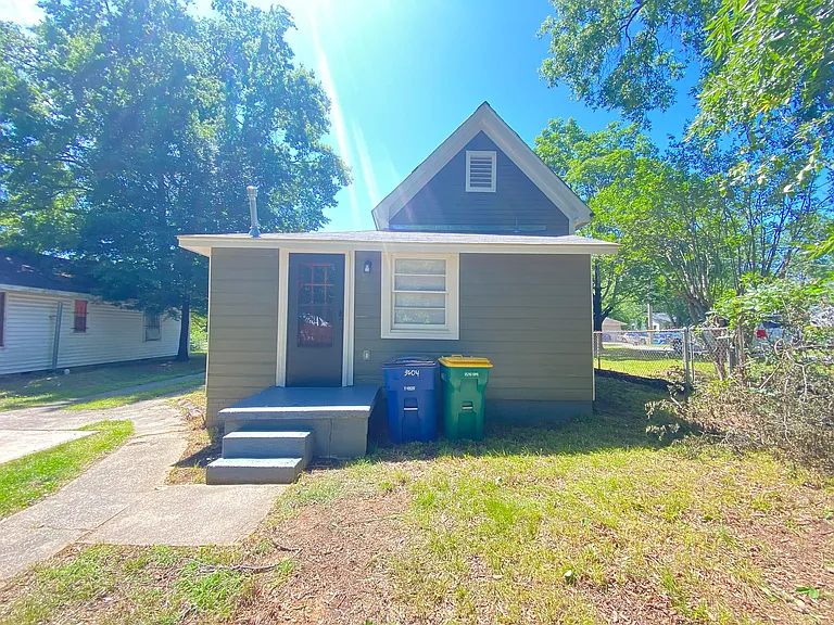 3604 Sycamore St — Photo 2