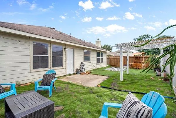 5915 Shining Leaf Ct — Photo 17