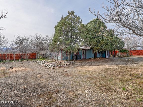 3rd image of 9040 S Magby Dr